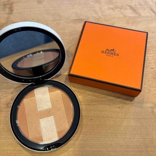 HERMES（フェイスパウダー）のフリマアイテム一覧