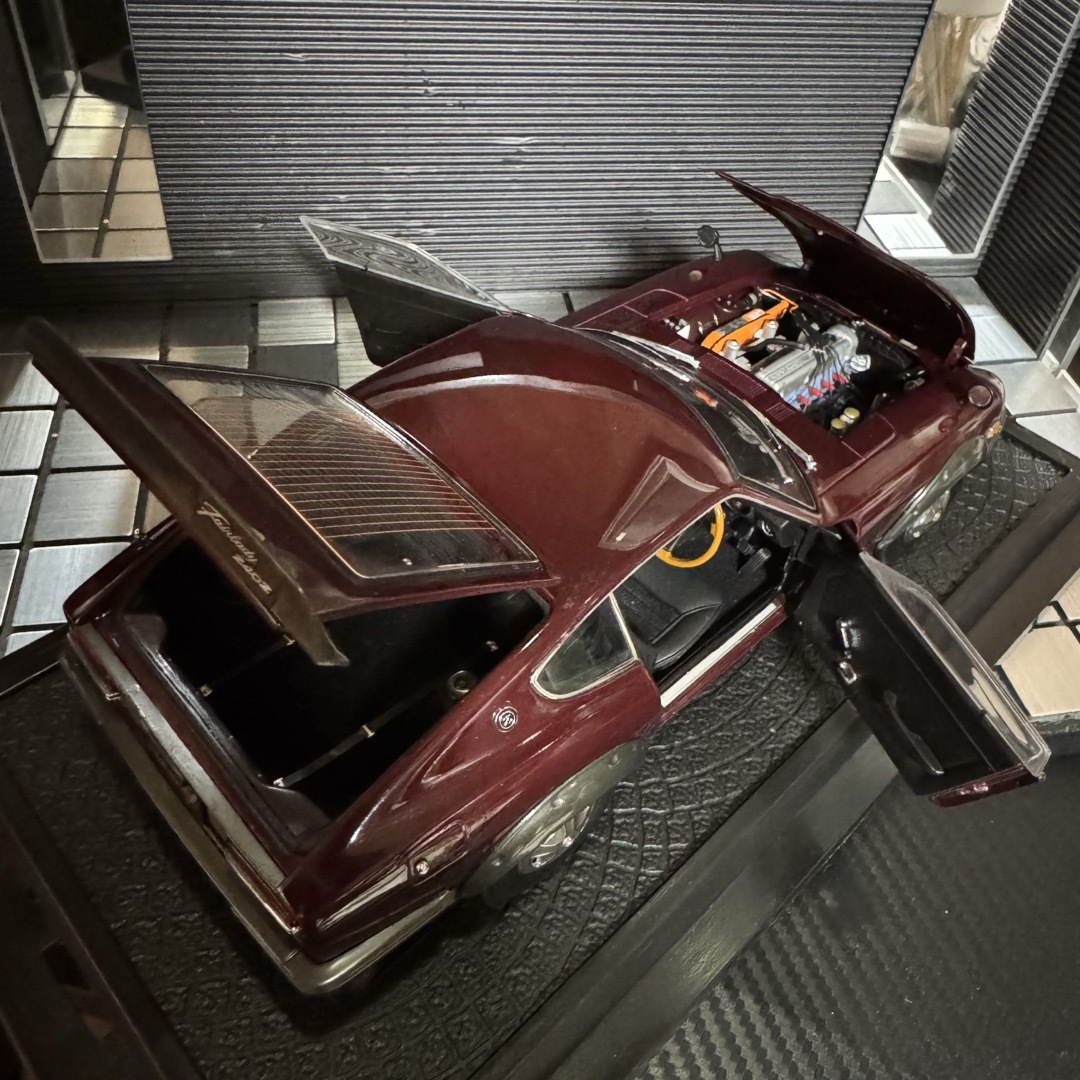 京商 - 絶版未展示品 京商 1/18 ニッサン フェアレディ 240Z-G