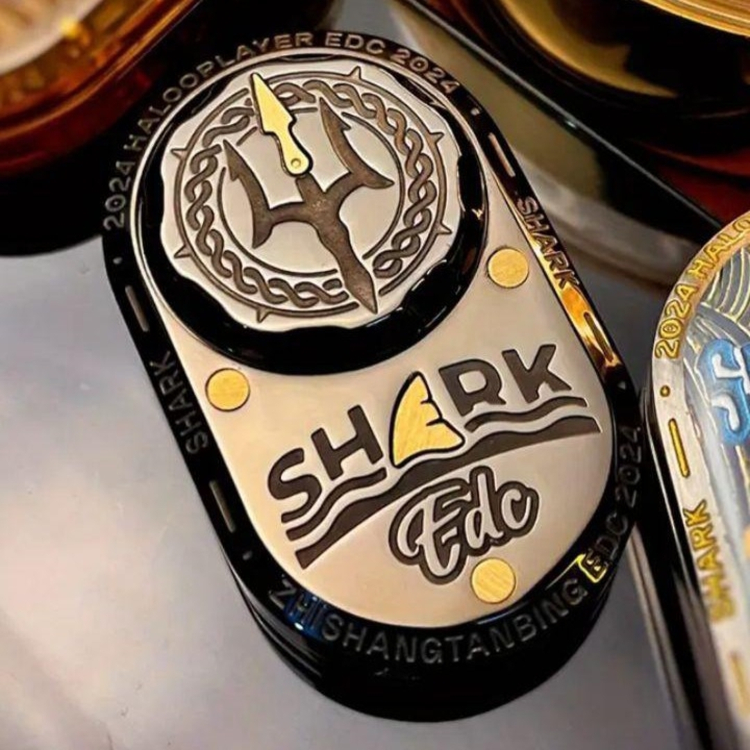 新品【希少BLACK】フィジェットトイ スライダー Shark EDC シャークの