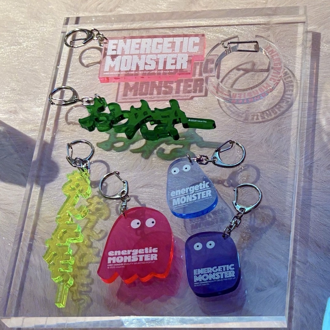 新品 小田切ヒロ ENERGETIC MONSTER キーホルダー カラビナの通販 by