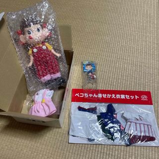 不二家 - ペコちゃん&あっちゃん コラボ記念人形セットの通販 by ゆけ