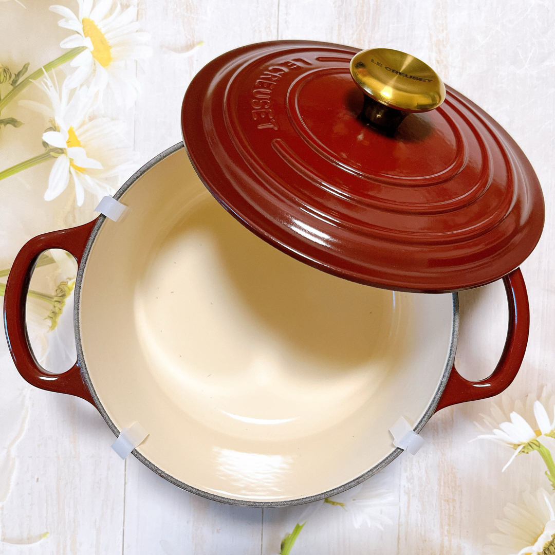 LE CREUSET - ♡ルクルーゼ ココットロンド 18 ローヌ ゴールドつまみ