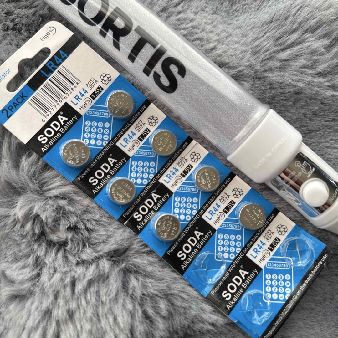 CORTIS コルティス ペンライト 電池付の通販 by クマッピ's shop｜ラクマ