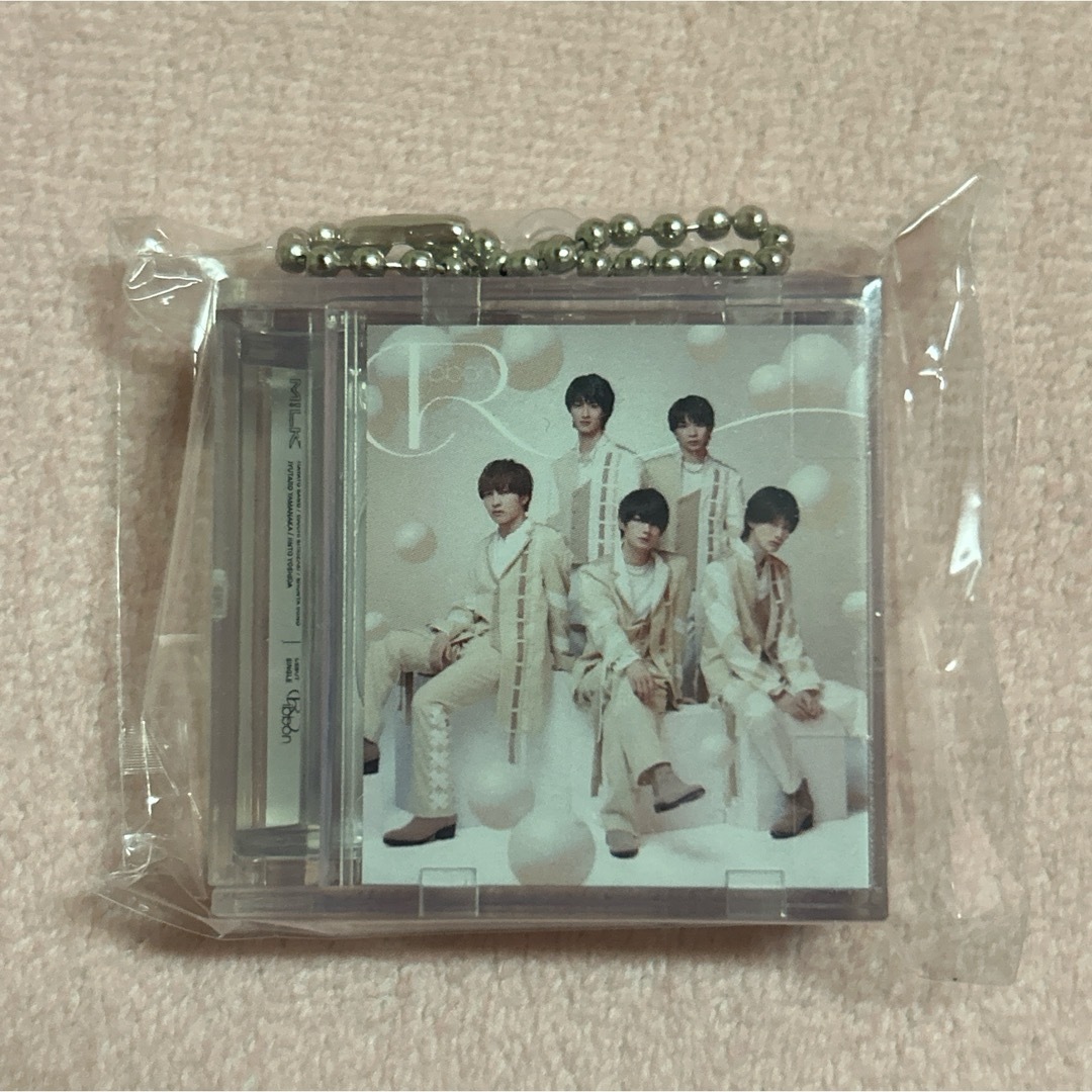 MILK - M!LK 渋谷 限定 カプセルトイ ミニジャケ キーホルダー ribbon