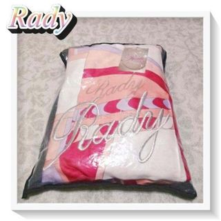 Rady - 専用Redyベッドカバーの通販 by Ryushop｜レディーならラクマ