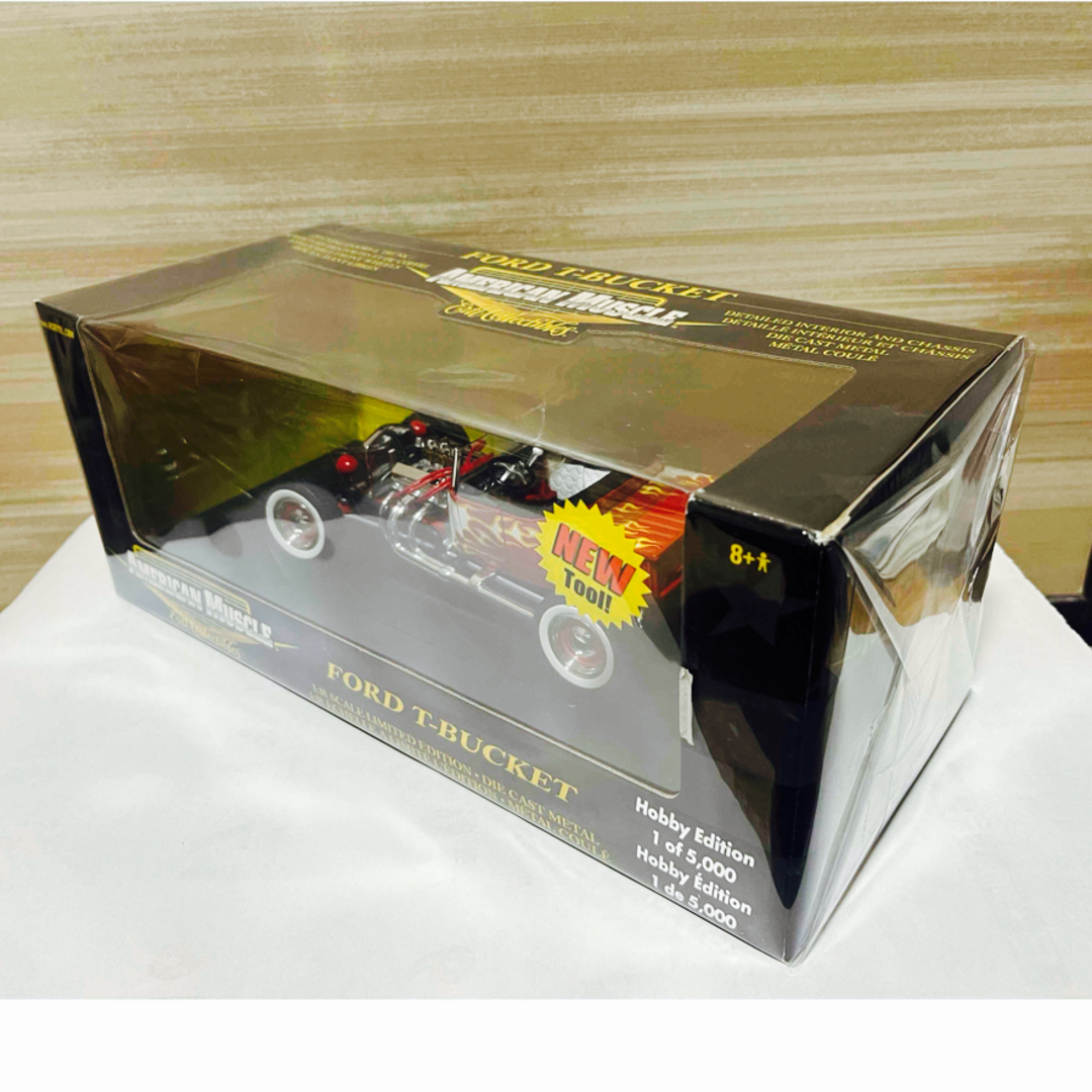 アメリカンマッスル 1/18 FORD T-BUCKET ファイアパターン