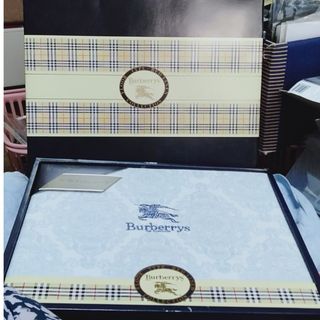 BURBERRY（シーツ/カバー）のフリマアイテム一覧
