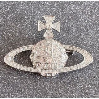 Vivienne Westwood（ブローチ/コサージュ）のフリマアイテム一覧
