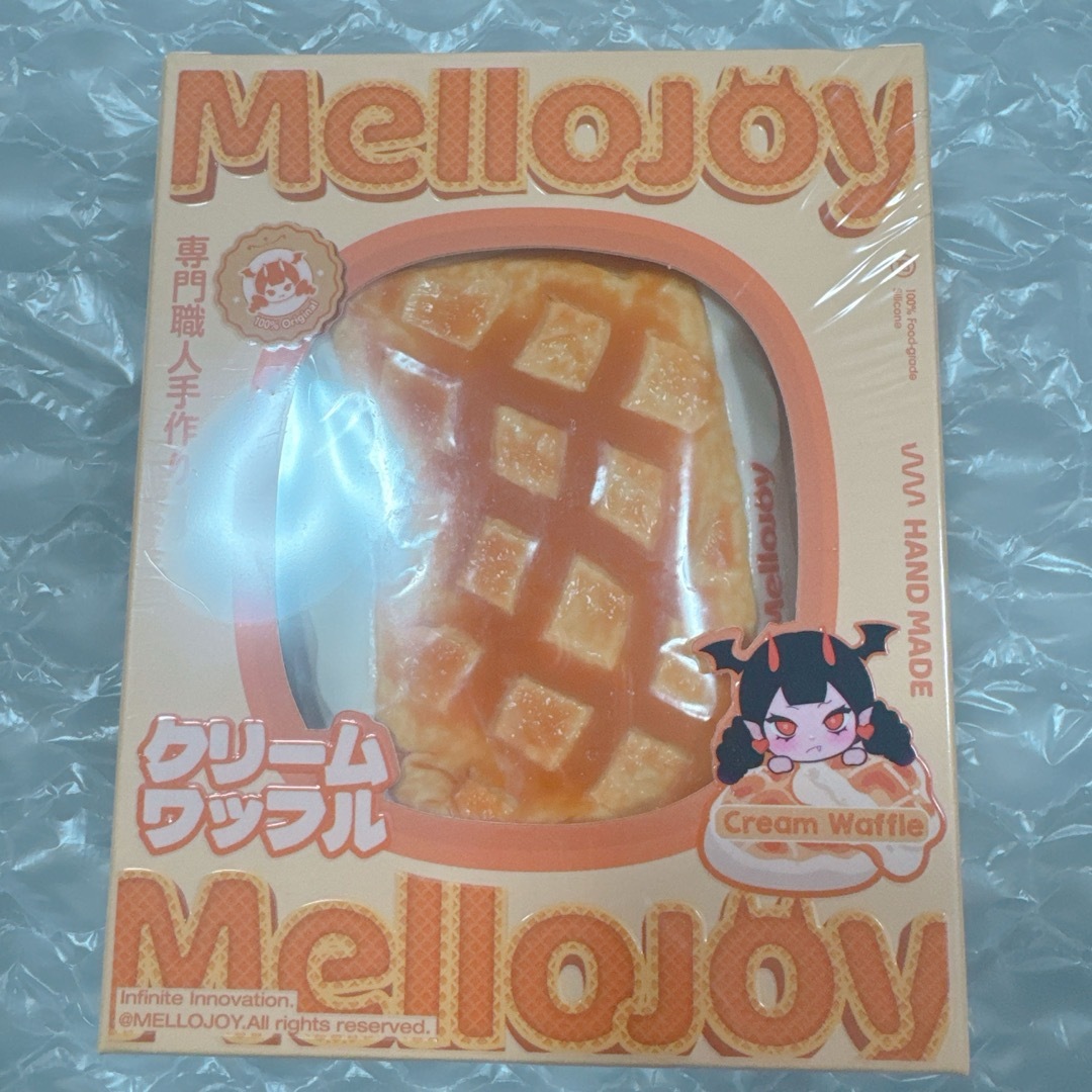 Mellojoy メロジョイ スクイーズ クリームワッフル スクエアの通販 by