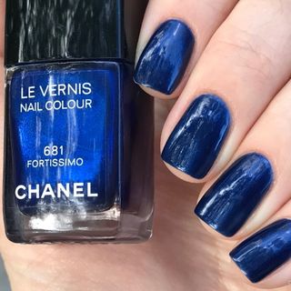 CHANEL - 【限定品】CHANEL シャネル ヴェルニ 197 ARTISTE ネイルの