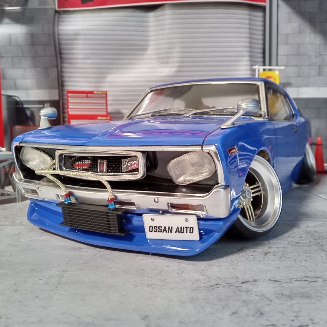 パンドラ製 日産 ローレルC130型 後期型改 330セド風ツリ目ヘッド仕様