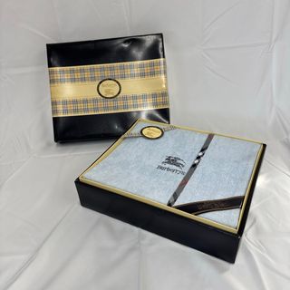 BURBERRY（シーツ/カバー）のフリマアイテム一覧