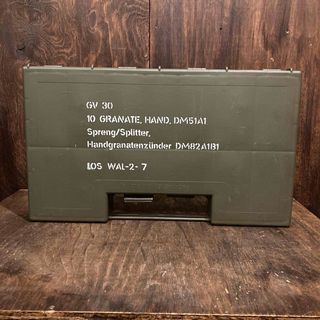 MILITARY - 米軍 実物 シグナルコンテナ ナム戦の通販 by 紫の奴's