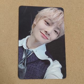 9bic 六花清春 ポスターの通販 by mell 's shop｜ラクマ