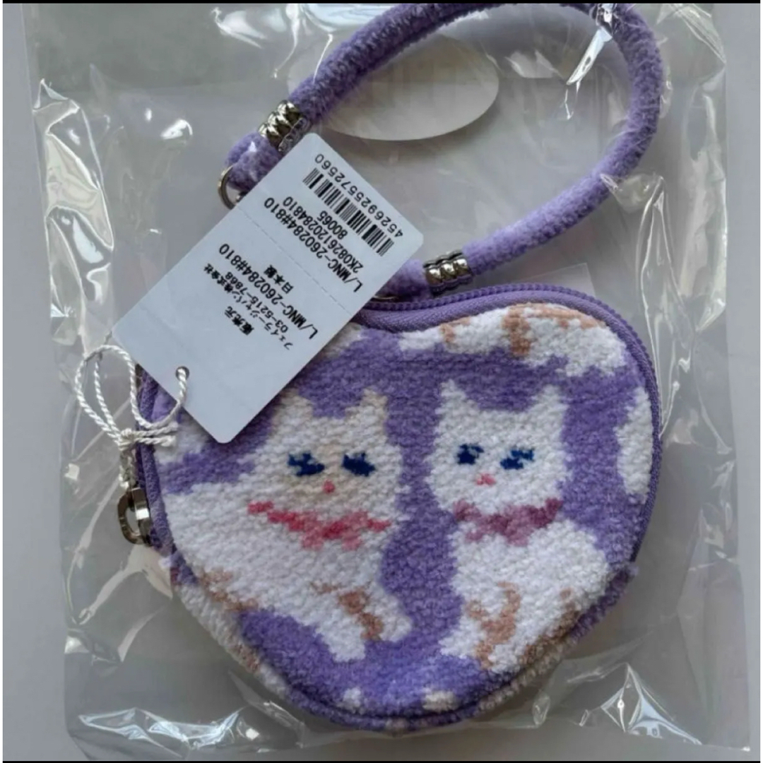 FEILER - フェイラー モフモフネコチャン ハート型ポーチ ペール