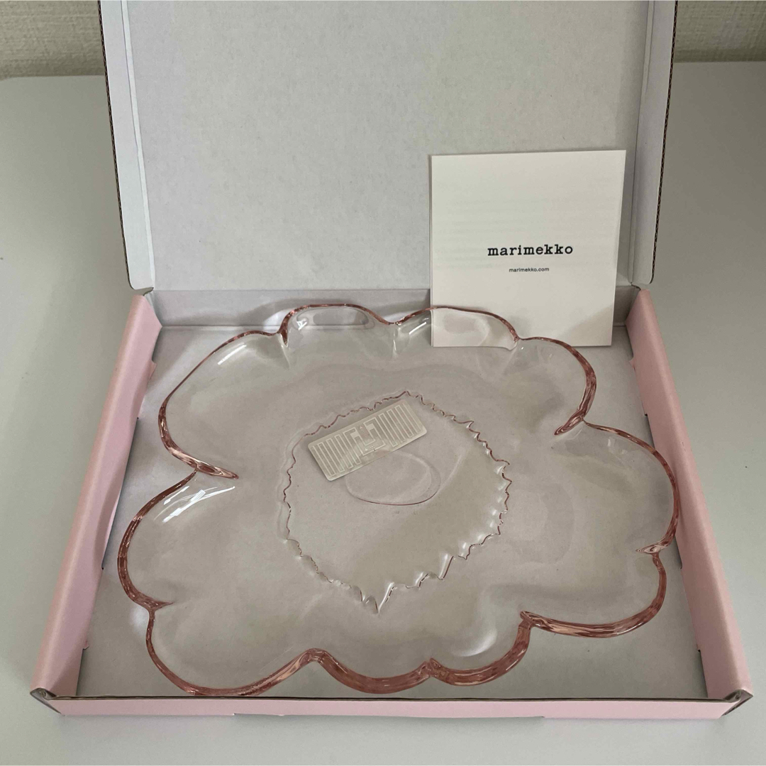 marimekko - マリメッコ Unikko 60th ガラスプレート 20cm ピンクの