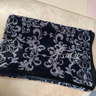 Rady（毛布）のフリマアイテム一覧