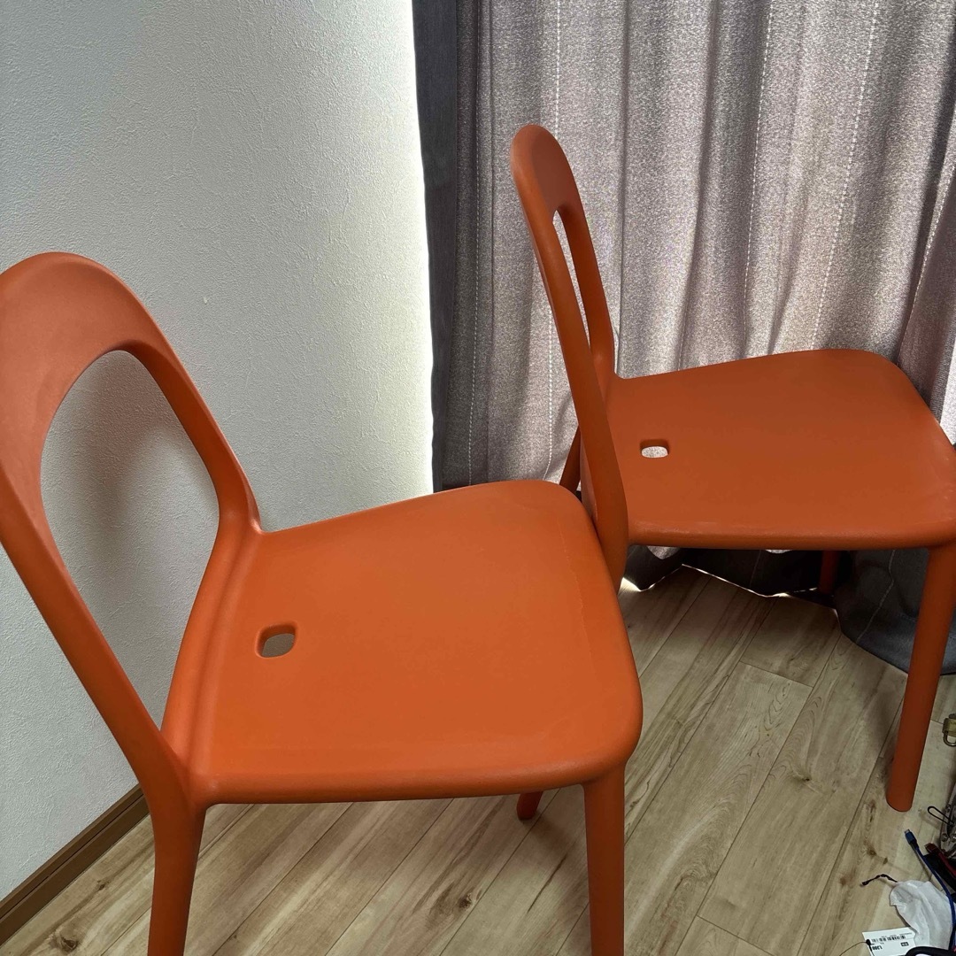 IKEA スタッキングチェアURBAN オレンジ 2脚 美品寄り 最安値の通販 by