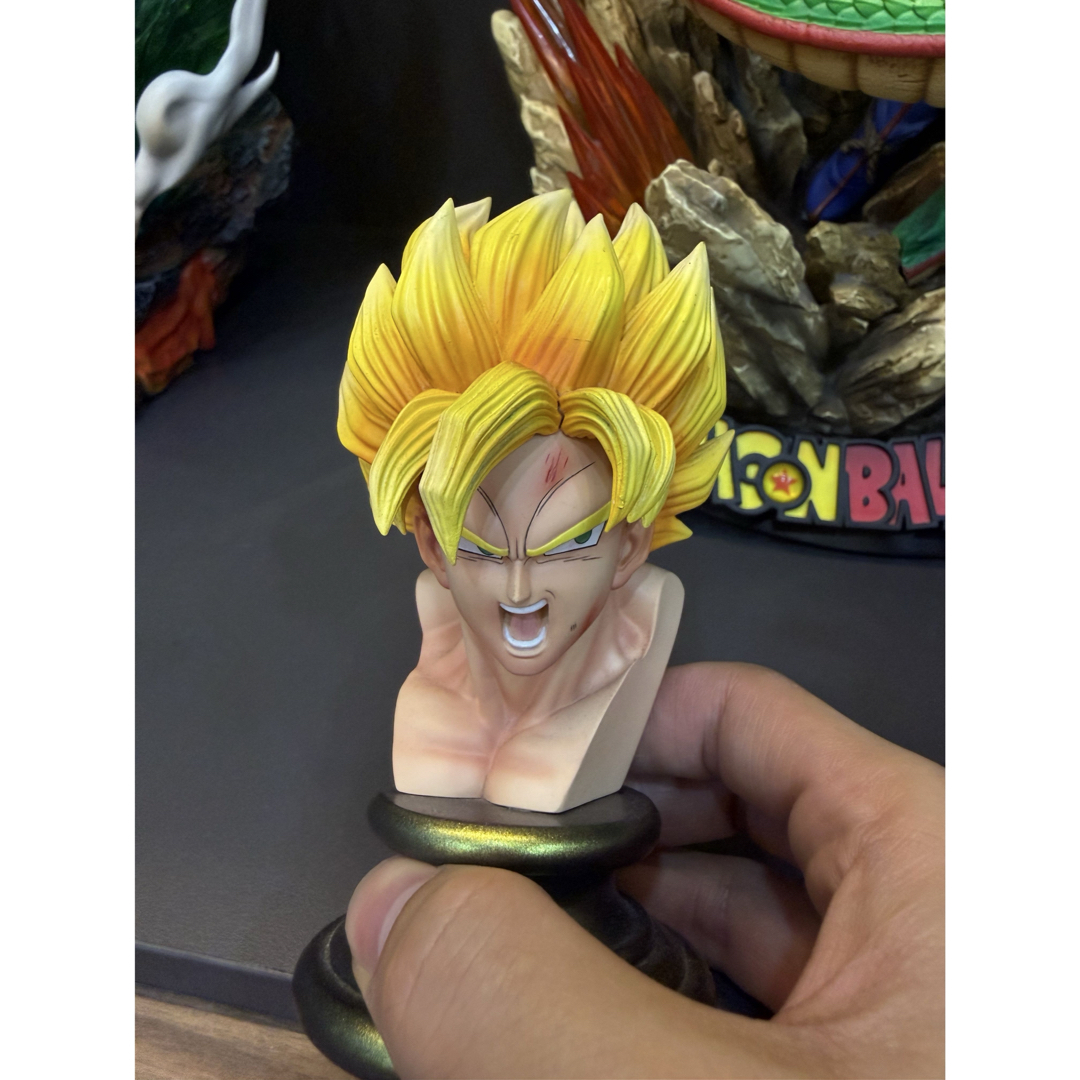 ドラゴンボール】孫悟空&神龍 特大ガレージキットフィギュアの通販 by