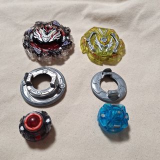 パーツ ベイブレードのフリマアイテム一覧