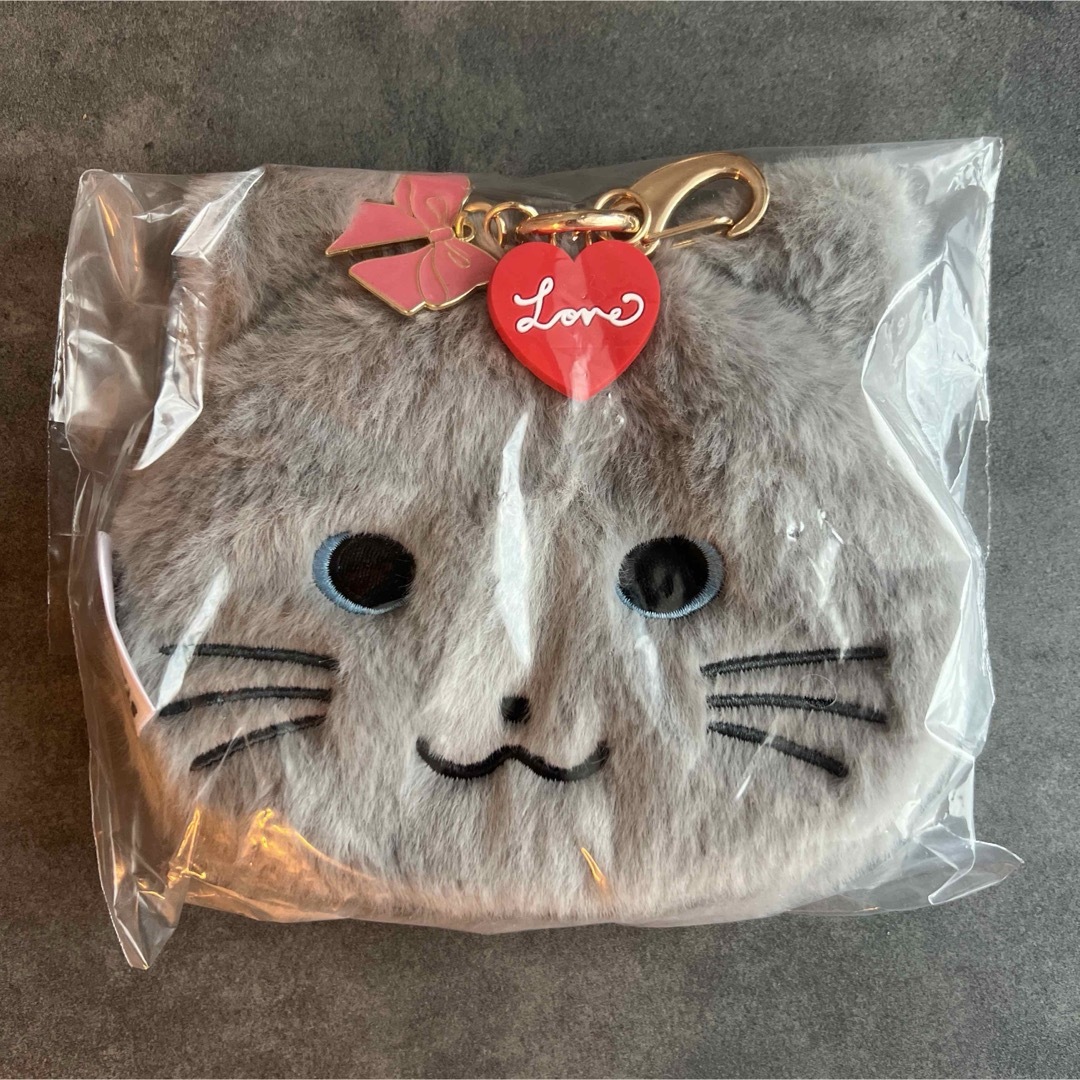 Starbucks - スタバ バレンタイン 2026 ファーポーチキャット グレー