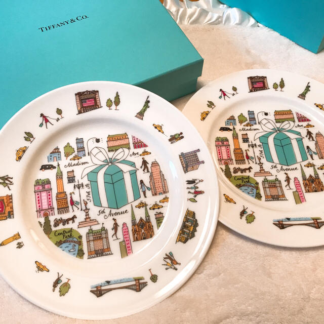 Tiffany & Co. - ティファニー 5THアベニューデザートプレートの通販
