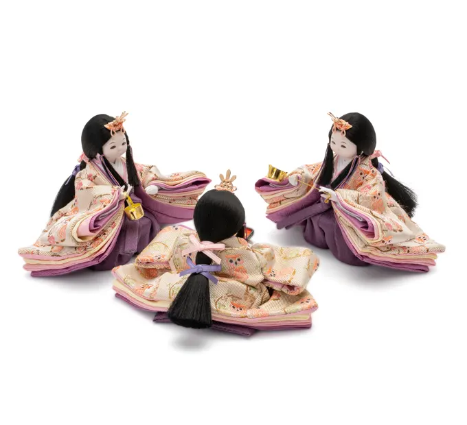 雛人形「まいまい 三人官女 衣装着・うめ東風」｜雛人形の通販 ふらここ