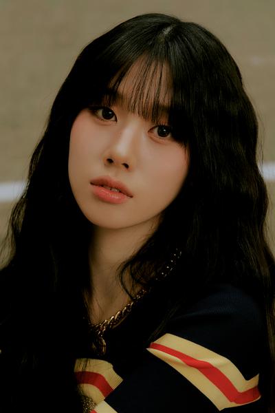 ME:I】高見文寧のプロフィールと人気ランキング！ - KPOP JUICE!!