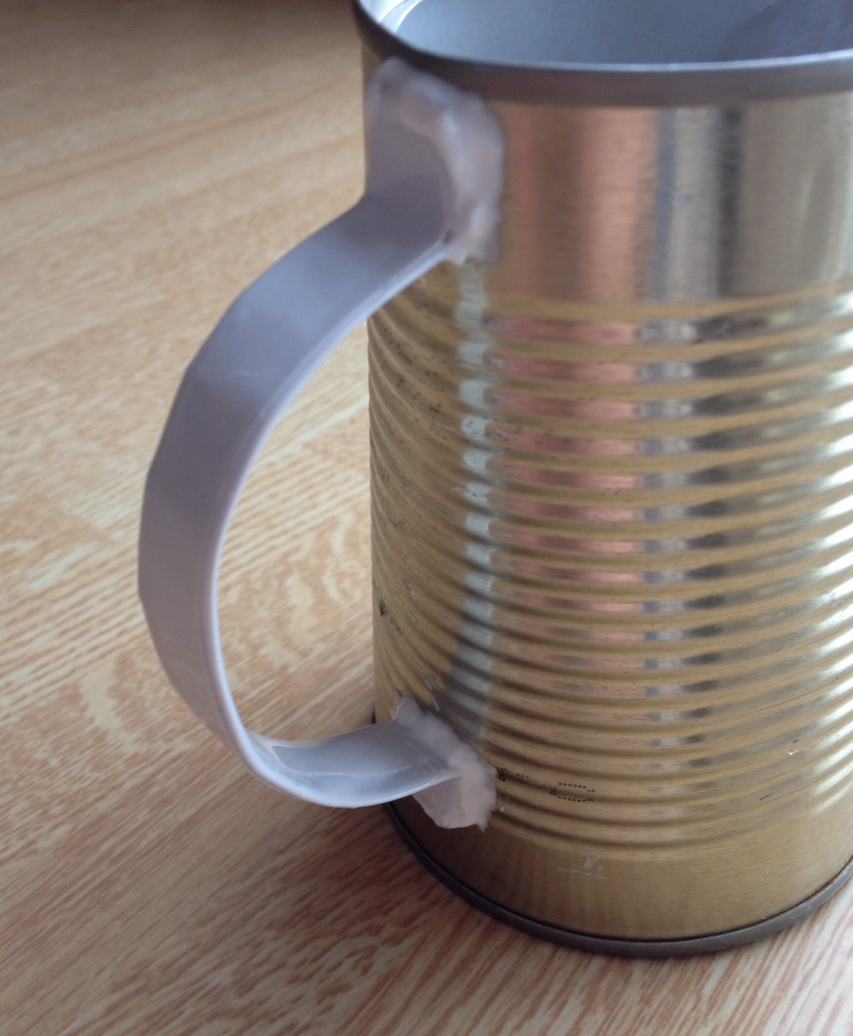 持ち手まで空き缶で♪アンティーク風ピッチャー｜ハンドメイドの作り方