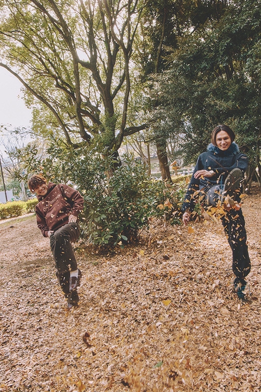 山本彰吾 ver.》THE RAMPAGE コンプリートブック『16(R)OAD』【@Loppi