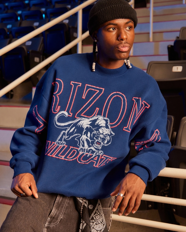 Men's Boxy University of Arizona Wildcats Graphic Crew Sweatshirt