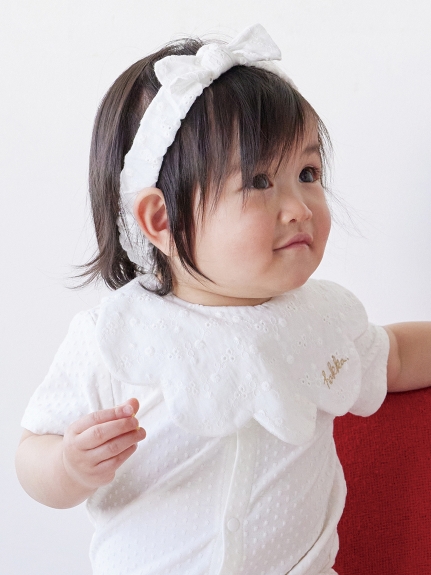 ベビー]レース花型スタイ&レースリボンヘアバンドセット(ドット巾着