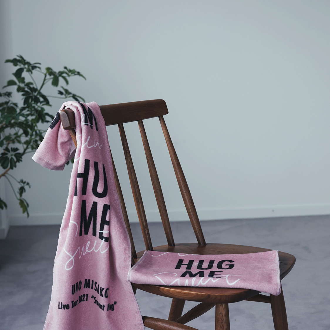 UNO MISAKO Live Tour 2021 “Sweet Hug”グッズ販売決定＆ラインナップ