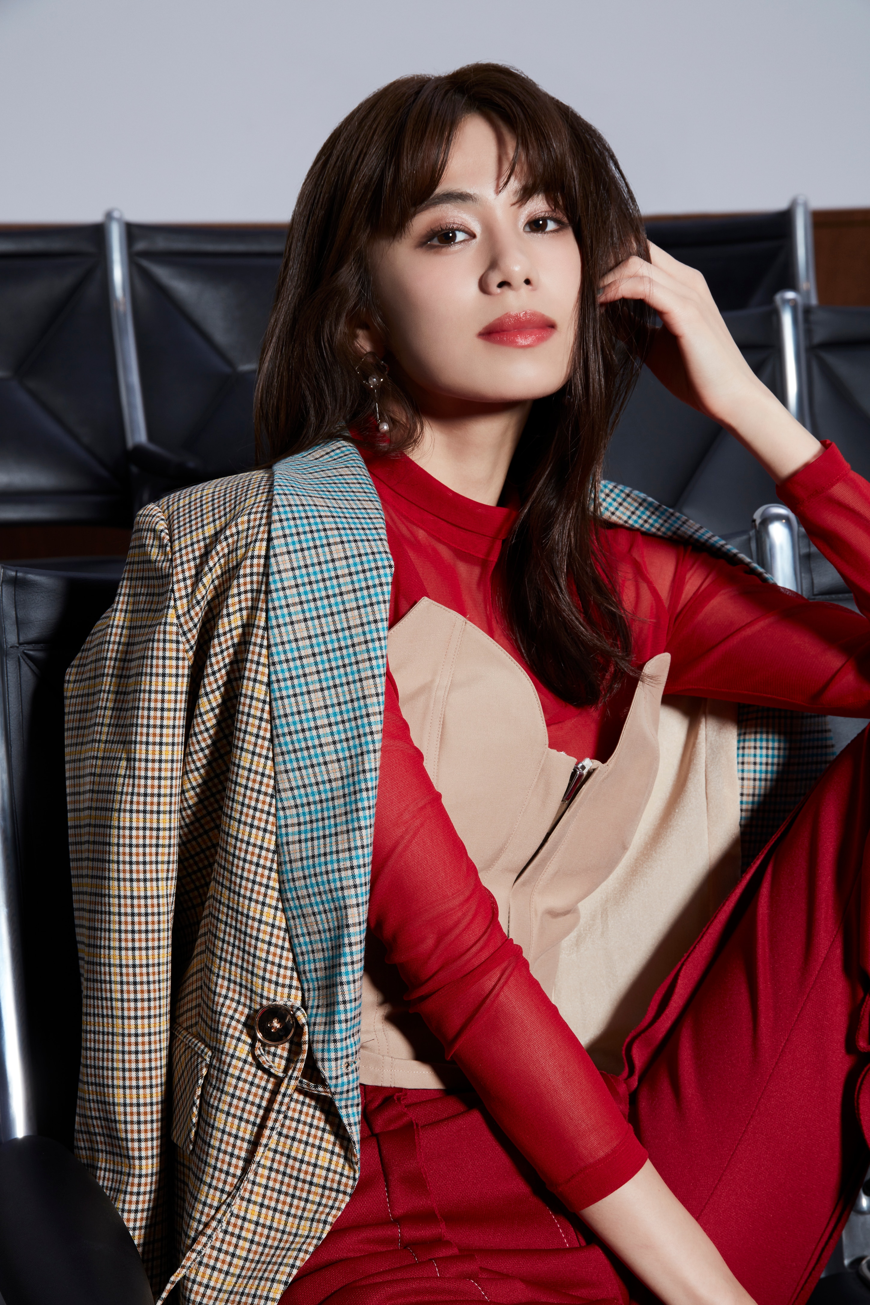 佐藤晴美｜E-girls（イー・ガールズ） OFFICIAL WEBSITE