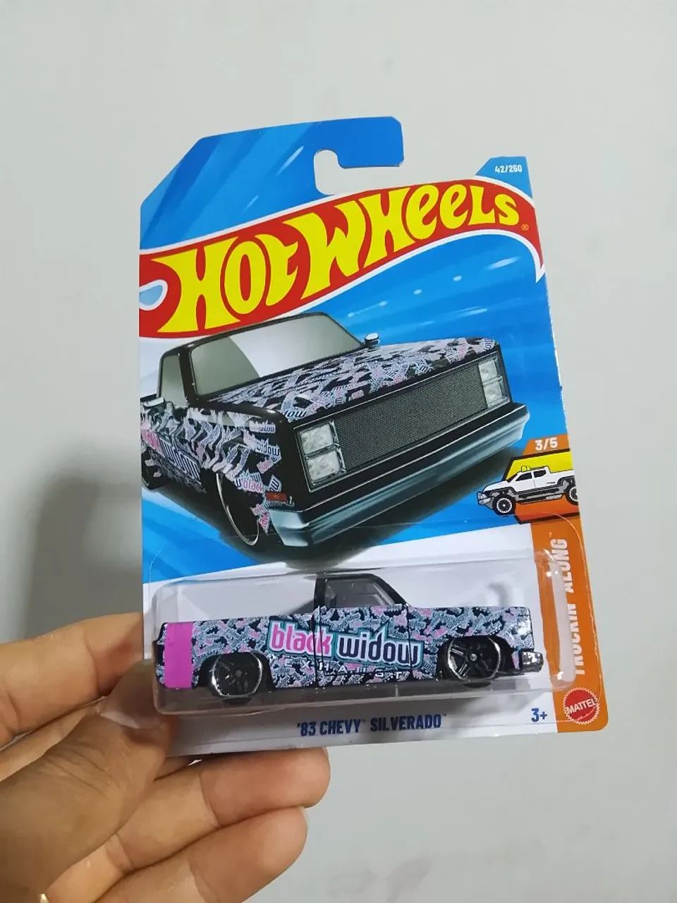 Hotwheels 83 Chevy Silverado - Brinquedos e Jogos - Jardim
