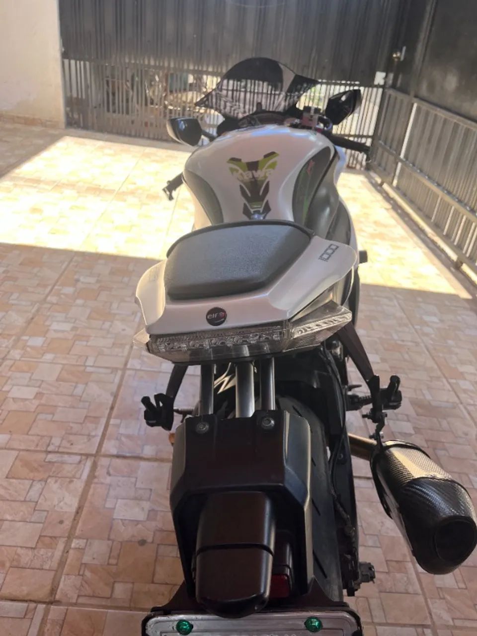 Kawasaki Zx-10/ Zx-10r 1000cc 2014 - 1447403782 | OLX