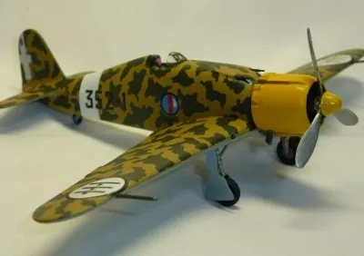 1/72 イタリア空軍 Fiat G50-bis FRECCIA｜飛行機・AERO｜プラモデル