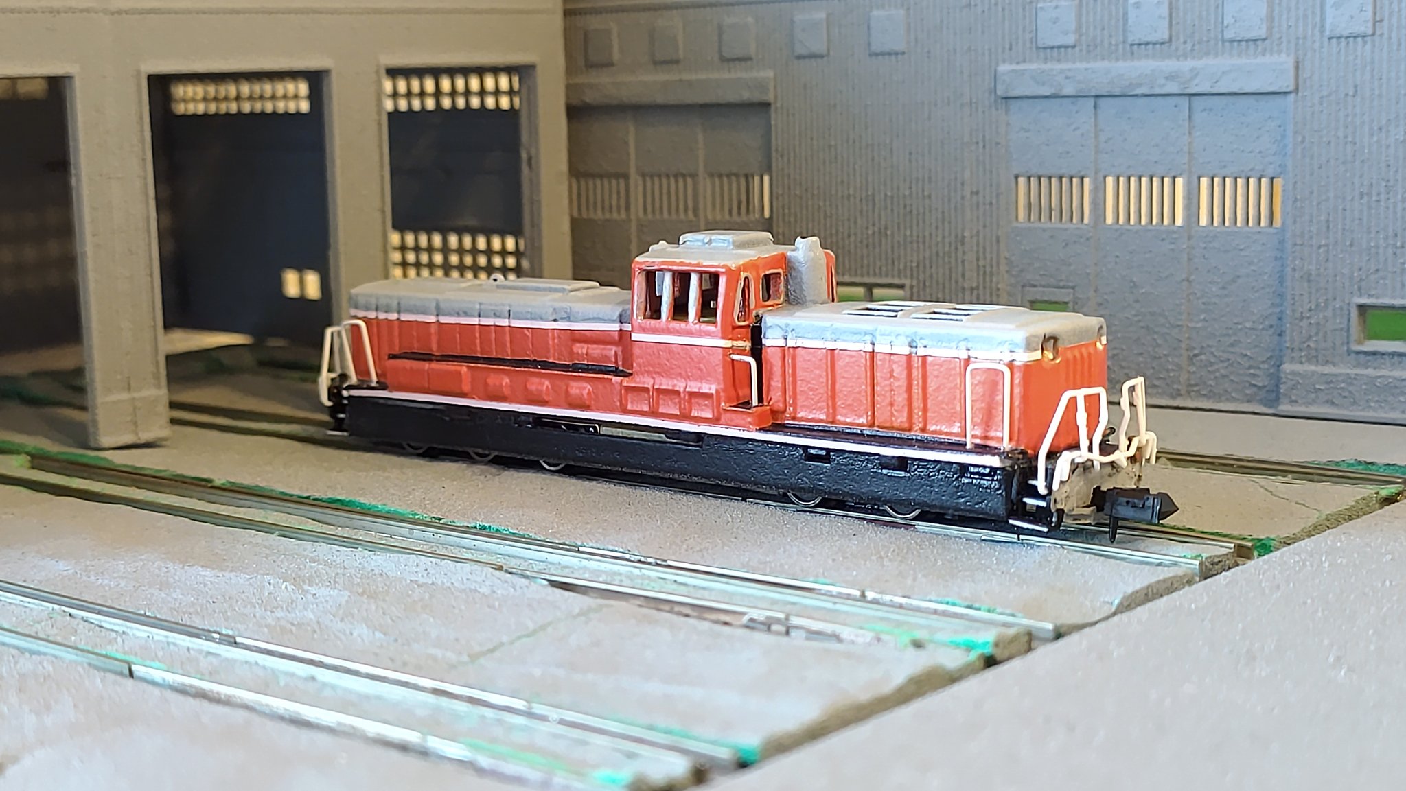 N(9.0mm) DE11_2000 タイプ機関車 - DMM.make クリエイターズマーケット