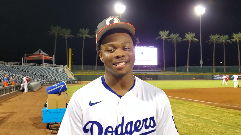 Dodgers prospect Zyhir Hope hits 470 foot homer in Arizona Fall