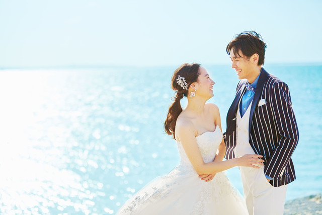 人物・演出(式場公式写真)：アートグレイス オーシャンフロント