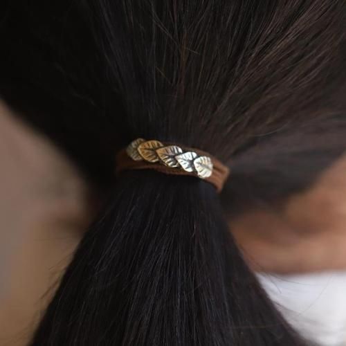 サヌ・バイさんのヘアゴム - ネパリ・バザーロの通販ショップ「ベルダ