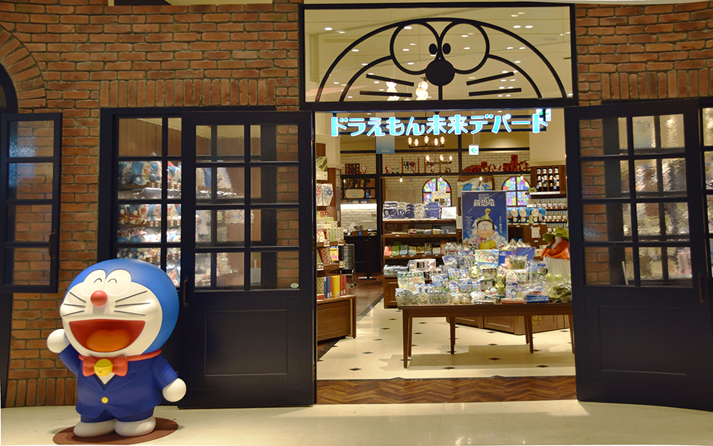 ドラえもん」初のオフィシャルショップで“ひみつ道具”のあそび体験