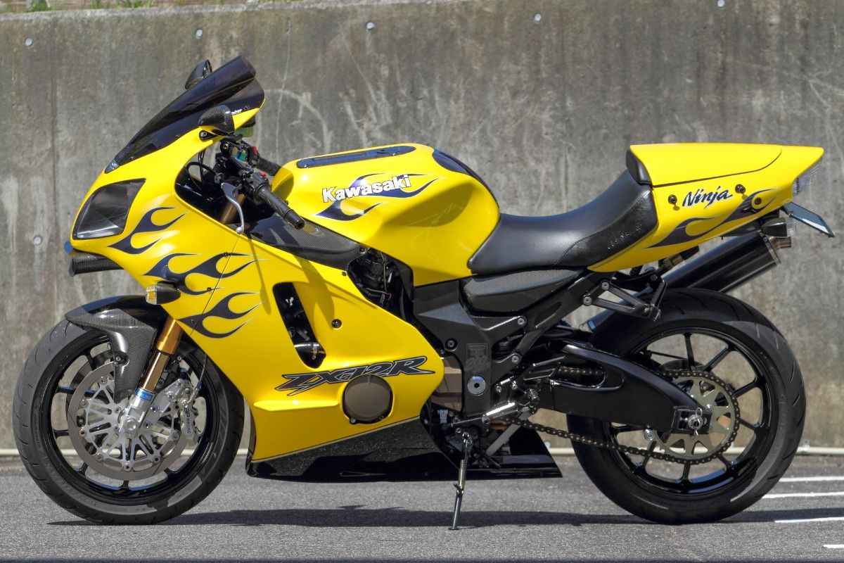 カワサキ ZX-12R by しゃぼん玉本店【プロフェッショナルカスタム
