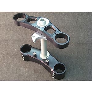 トリプルクランプオフセットカラー - Robby Moto Engineering(ロビー