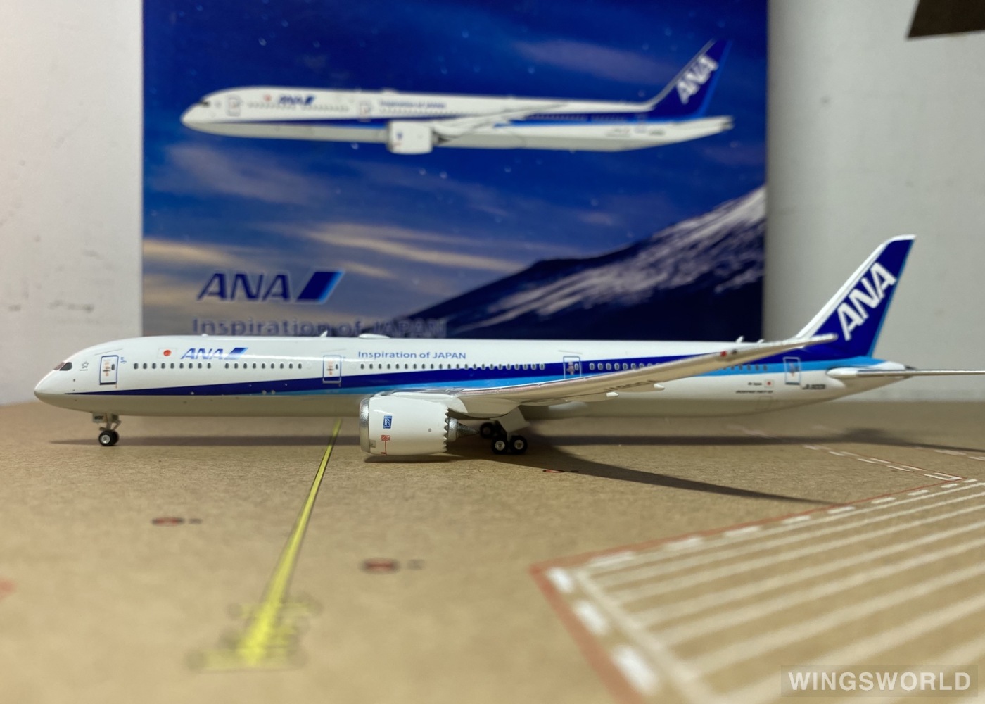 Phoenix 1:400 Boeing 787-10 ANA 全日空PH04264 JA900A 的照片作者:方
