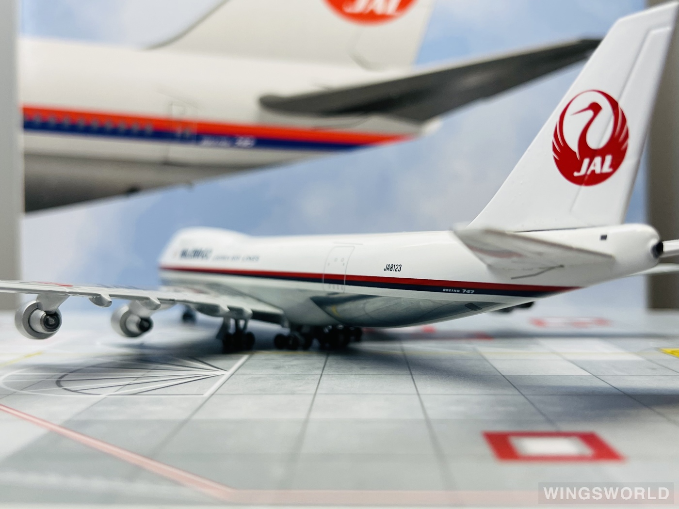 Jet-X 1:400 Boeing 747-200 Japan Airlines 日本航空JA002 JA8123 的
