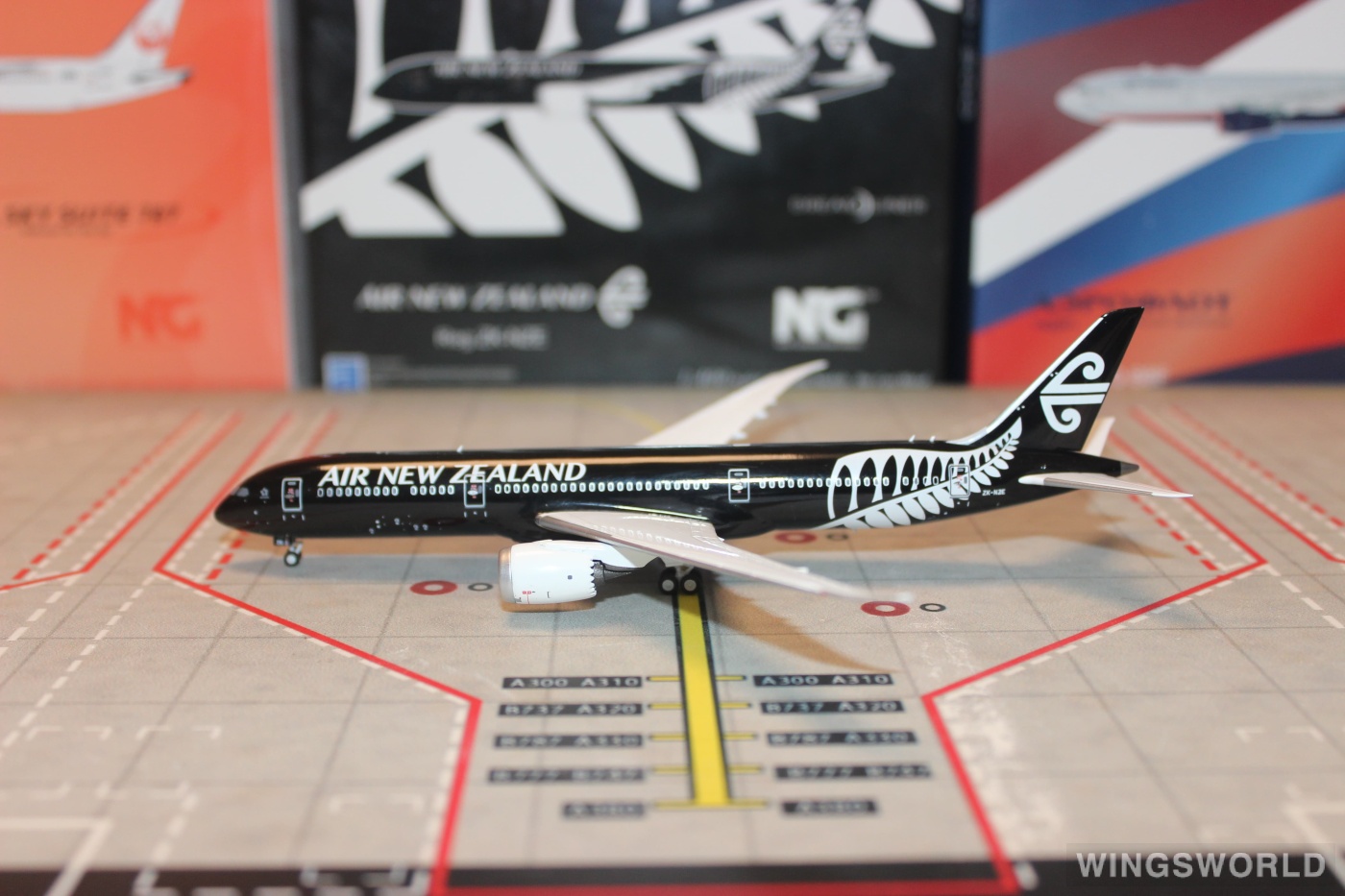 NG models 1:400 Boeing 787-9 Air New Zealand 新西兰航空NG55022 ZK