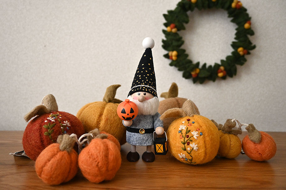 新入荷】ハロウィンを全力で楽しむなら！ ウール100%の秋＆ハロウィン