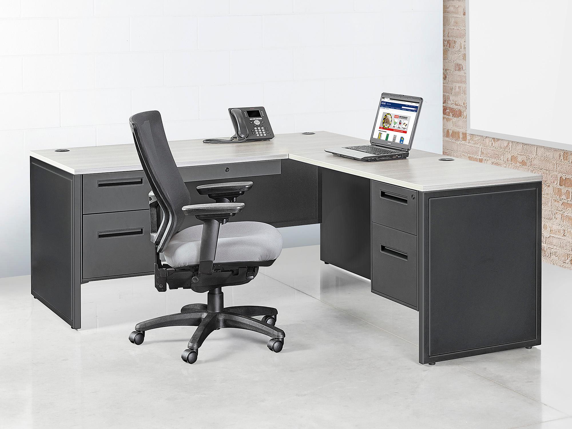 Industrial Office L-Desk – 66 x 78