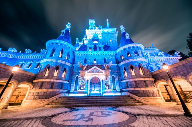 TDL＞新エリア「美女と野獣」をレポ！ベルの街から城まで映画の世界が